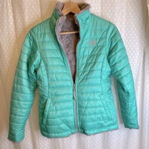 Girls North Face Reversible jacket Size 14-16